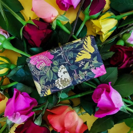 Săpun de corp Royal Botanical Gardens Kew Osmanthus Rose Luxury Shea Butter Soap, 240g