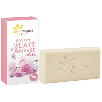 Săpun cu lapte de măgăriță și parfum de trandafir