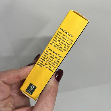 Cremă de mâini, L'Occitane, Trio Almond, pentru piele uscată