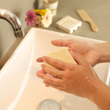 Săpun Natural Marseille, Comme Avant, Organic cu 7% Ulei de Măsline, 100g
