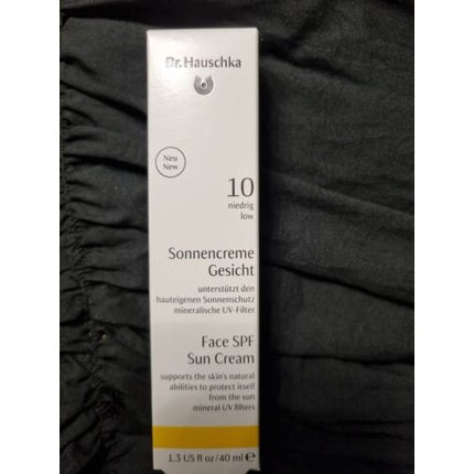 Cremă de protecție solară, Dr Hauschka, SPF 10, 40 ml