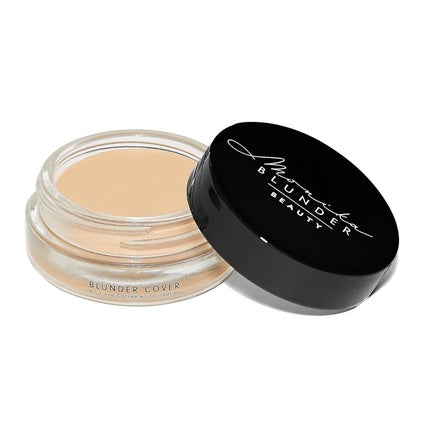 Monika Blunder Beauty Foundation Concealer Shade 2.5