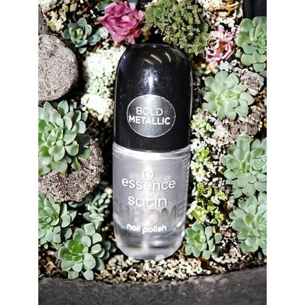 Lac de unghii Essence Satin Chrome 04 Steel Gpt Top Silver, 9 ml