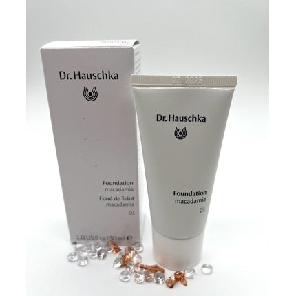 Primer facial, Dr. Hauschka, 30ml, nuanta Macadamia