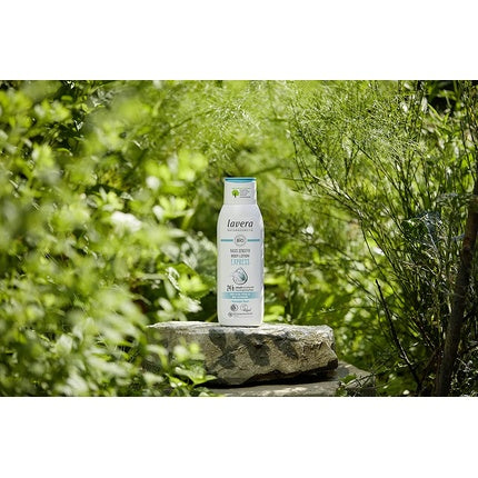 Lăptiune de corp Lavera Basis Sensitiv Express cu Aloe Vera și ulei de Jojoba, 250ml