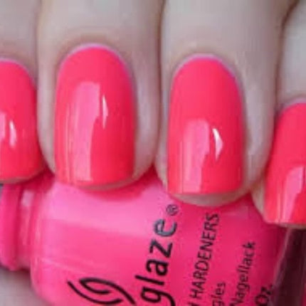 Lac de unghii, China Glaze, Pool Party, roz 14ml