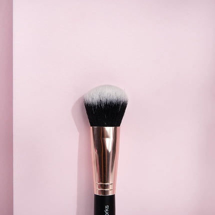 Pensulă Make-Up Brushworks Multitasking, Negru, 24cm