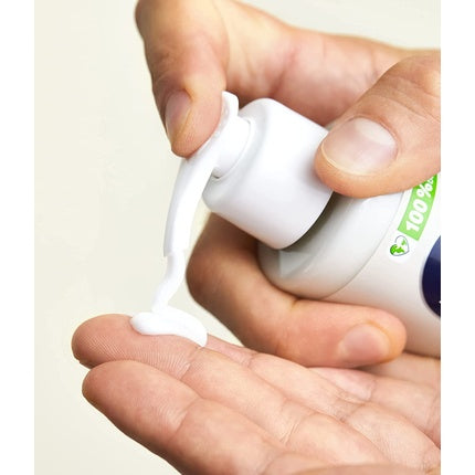 Cremă bărbierit Nivea Men Sensitive Pro Minimalist 200ml alb