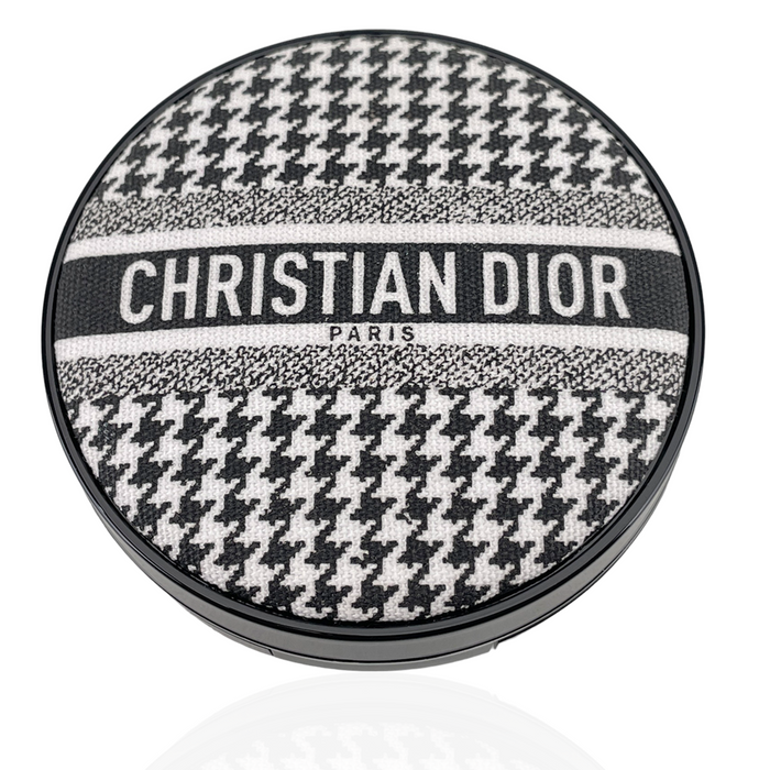 Fond de ten compact Christian Dior Forever Skin Cushion, de lungă durată, nuanța 2N, SPF 50, 14 g