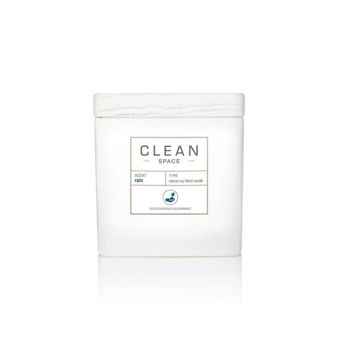 Lumânare parfumată Clean Space Rain, 227 g