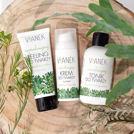 Scrub de față Vianek, 75 ml, alb