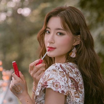 Rom&Nd Juicy Lasting Tint Highly Pigmented Lip Gloss, 10, nuanță roz pudrată, 5.5ml
