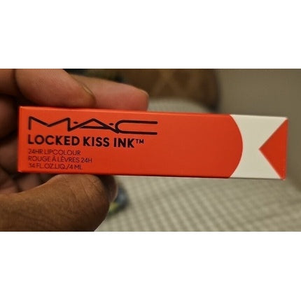 Ruj lichid M•A•C Locked Kiss Ink, 70 Exaggeration, cu fixare intensă