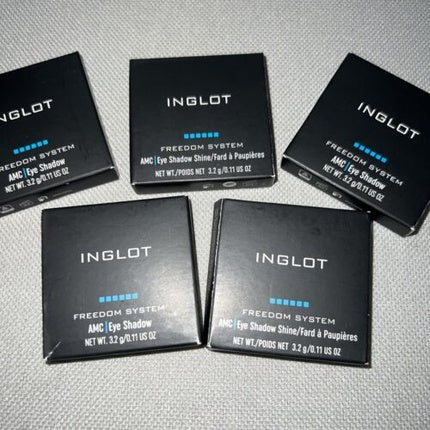 Fard de pleoape Inglot, Freedom System, 2g, negru