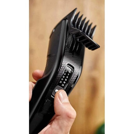 Mașină de tuns, Philips Series 3000, Negru