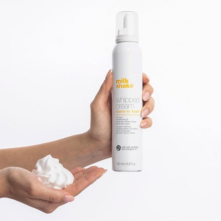 Spumă Păr Milk Shake Whipped Cream Alb 200ml