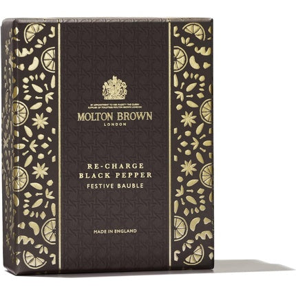 Baie aromată, Molton Brown, Re-charge Black Pepper, 150g