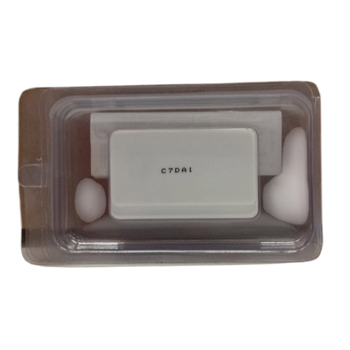 Fard de obraz compact Elizabeth Arden Beautiful Color, iluminator, nuanța 06 Romantic Rose, 5,4 g, tester