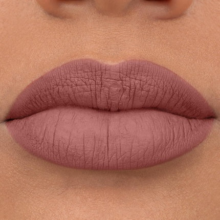 Ruj lichid, Essence, 8h Matte, Silky Hazelnut