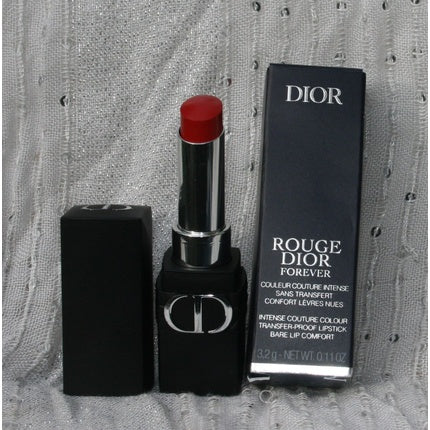 Ruj Dior 525 Rouge Dior Forever, rezistent