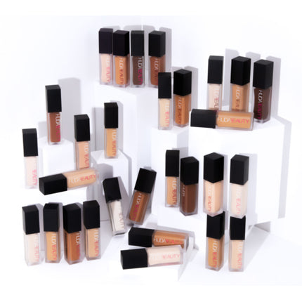 Concealer Huda Beauty #FAUXFILTER Luminous Matte Liquid Concealer 9ml - Culoare Bej