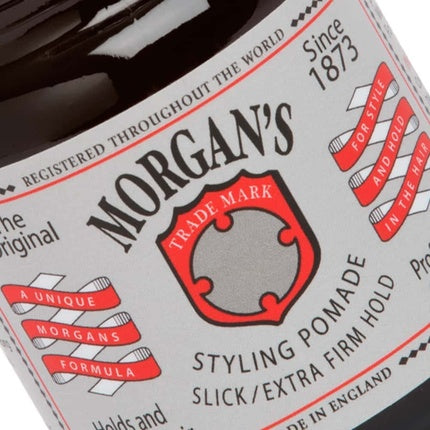 Pomadă de păr Morgan's Slick Extra Firm Hold, 100g, ambalaj negru cu capac argintiu
