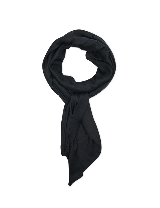 Eșarfă Guess Animalier Scarves & Wraps, neagră