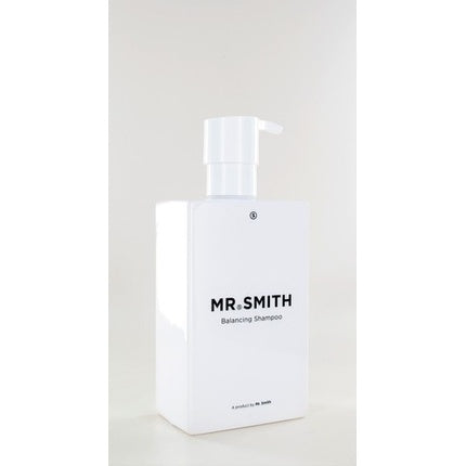 Șampon Balanțat Mr. Smith, 93 Oz, Ambalaj Alb cu Pompa