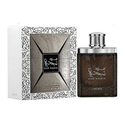 Eau de Parfum Oud Najdia de Lattafa, 100 ml, sticlă maro închis