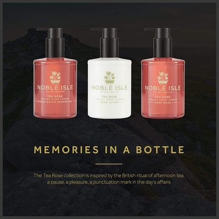 Săpun lichid Noble Isle, Tea Rose, 250ml, roz