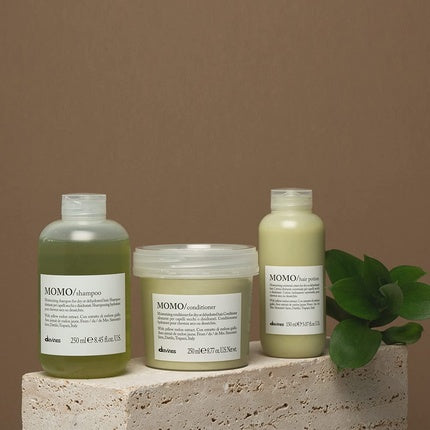Balsam Davines Momo Cremă Hidratantă, 250ml