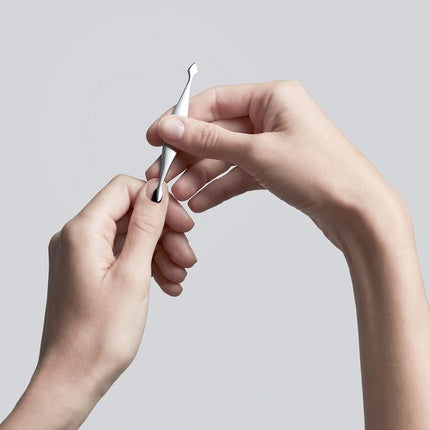 Zwilling Cutie Pusher, Instrument dublu pentru curățarea unghiilor, 90mm, Argintiu