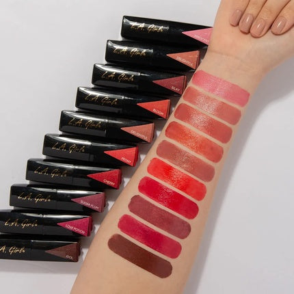 Baton de ruj L.A. Girl On Fire Lipstick 011 Oz Glc586, culoare mov