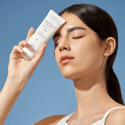 Cremă de protecție solară Purito Daily Soft Touch, SPF 50+, 60 ml