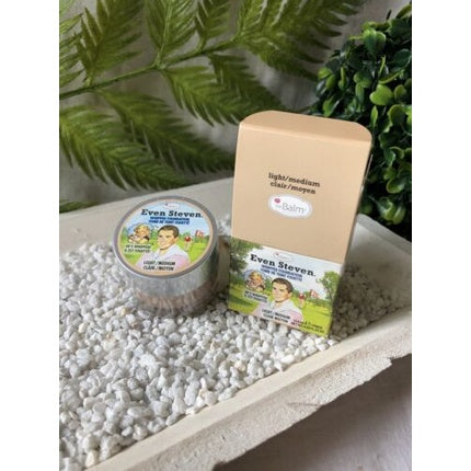 Fond de ten theBalm Even Steven Whipped, Light/Medium, 13.4ml