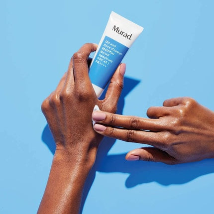 Crema de protecție solară Murad Oil and Pore Mattifier SPF45, 50ml