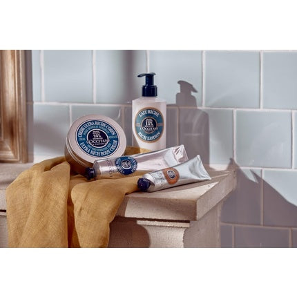 Lotiune corp, L'Occitane, Shea Rich 250ml, 15% unt de shea