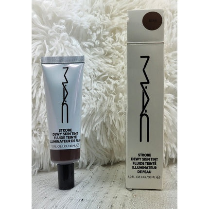 Fond de ten, MAC, Strobe Dewy Skin Tint, 30ml, maro