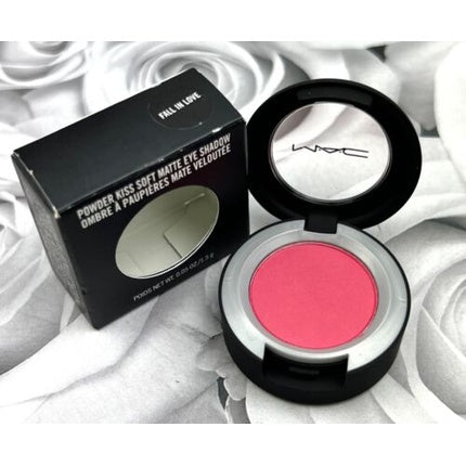 MAC Powder Kiss Soft Matte Eye Shadow Full Size, Full In Love, roz