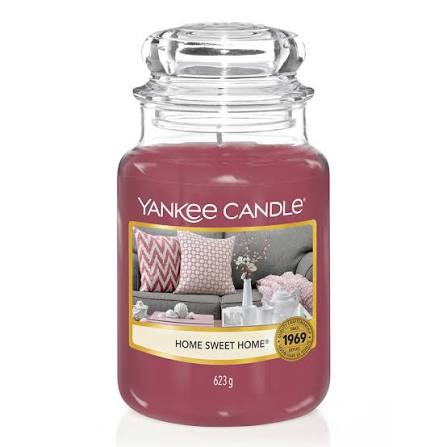 Lumânare parfumată Yankee Candle Home Sweet Home, 623 g