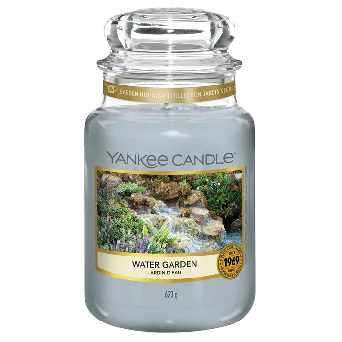Lumânare parfumată Yankee Candle Water Garden, 623 g